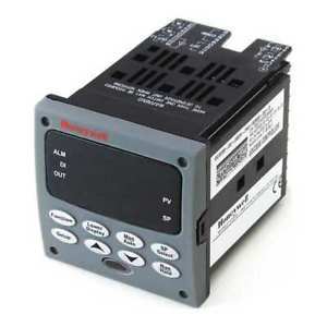 DC3200-C0-000R-300-00000-00-0