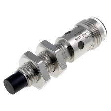 E2A-M08KN04-M1-B1