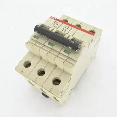 ABB S283-K32