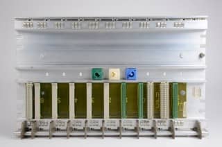 6ES5700-1LA11 SIEMENS  BAUGRUPPENTRAEGER